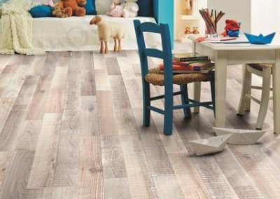 Parquet stratifié effet vrai bois dans les tons de gris pour pose flottante  : Castello Classic