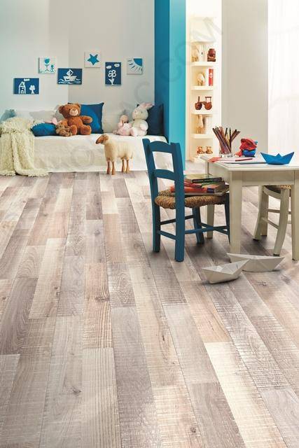 Parquet stratifié effet vrai bois dans les tons de gris pour pose flottante  : Castello Classic